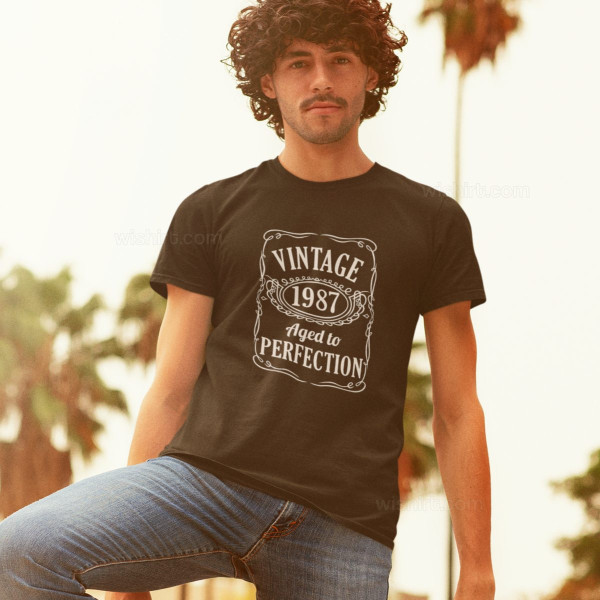Vintage Aged to Perfection Men's T-shirt - Customizable Year